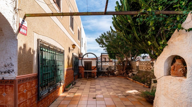 Almeria - Almería - 263m2