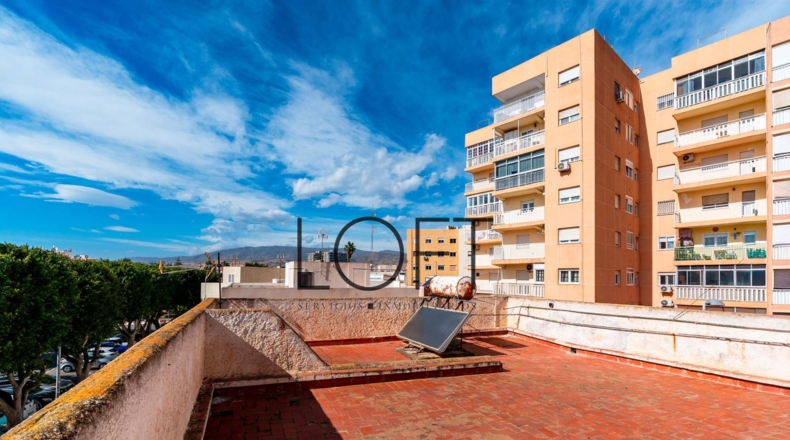 Almeria - Almería - 263m2