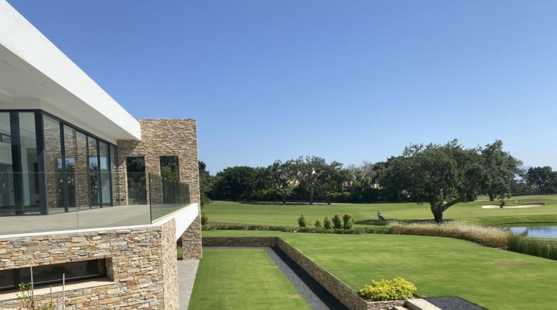 Cádiz - San Roque - 3700m2