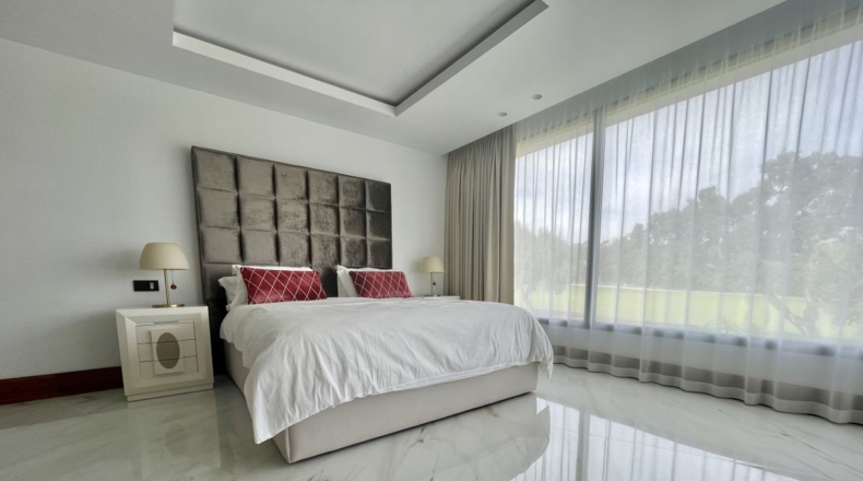 Cádiz - San Roque - 3700m2
