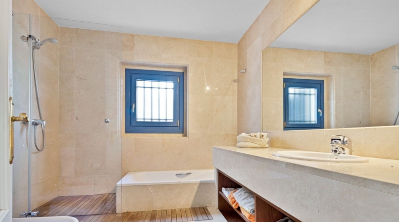 Cadiz - Puerto Real - 340m2