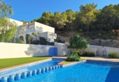 Xalet independent amb terreny en venda a Calp ref.: TR386757 foto