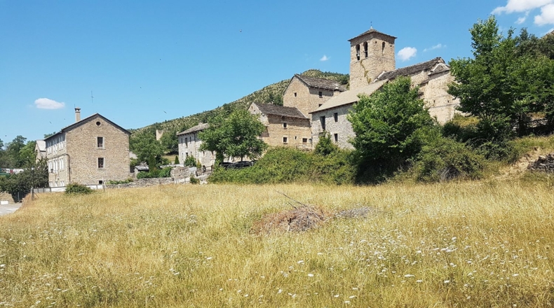 Huesca - Sabiñánigo - 2300m2