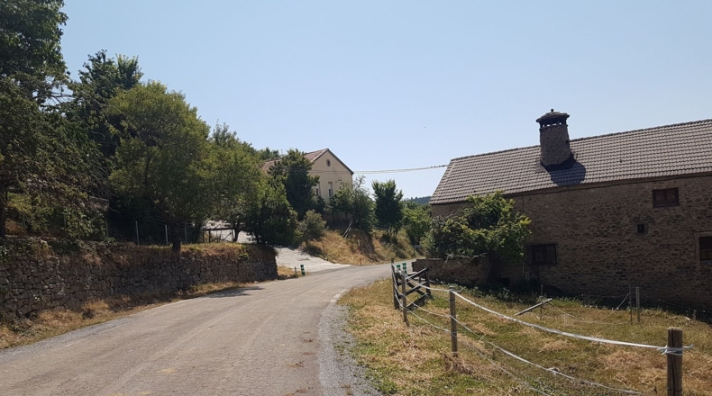 Huesca - Sabiñánigo - 2300m2