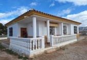 Finca rústica en venda a Freila ref.: TR385634 foto