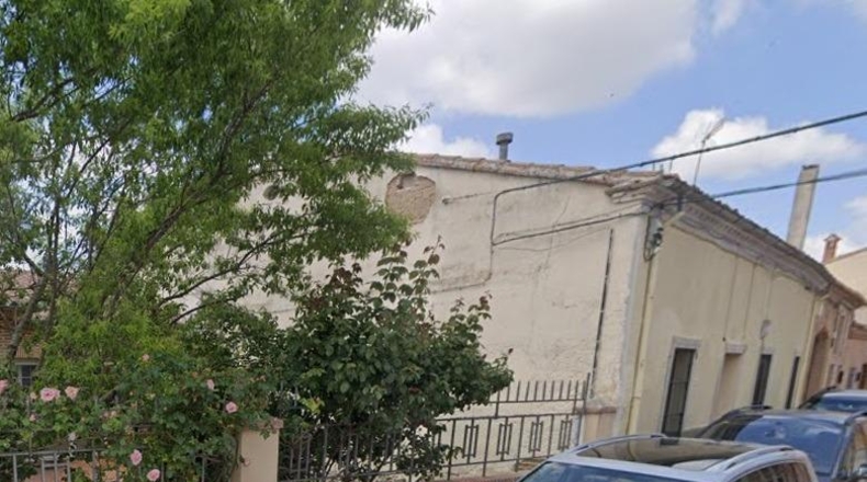 Ávila - Madrigal de las Altas Torres - 549m2