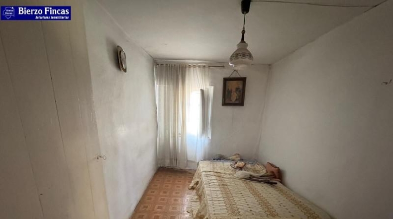 Леон - San Andrés del Rabanedo - 500m2