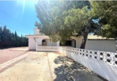 Xalet independent amb terreny en venda a la España, Elx, ref.: TR385089 foto