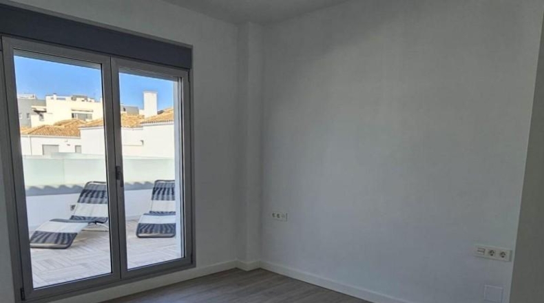 Alicante - Orihuela - 180m2