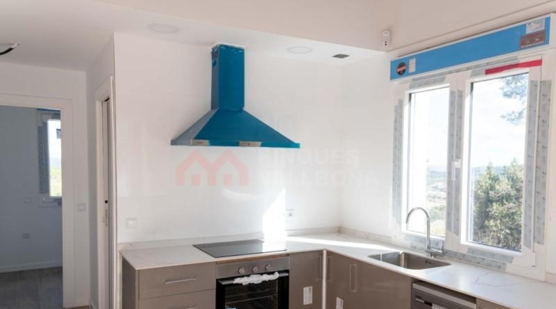Barcelona - la Torre de Claramunt - 427m2