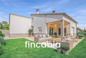 Santa Coloma de Farners 408&nbsp;м²