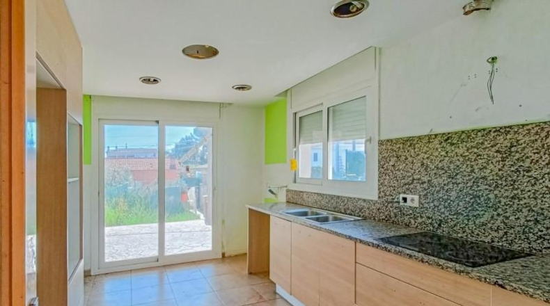 Gerona - Santa Coloma de Farners - 408m2