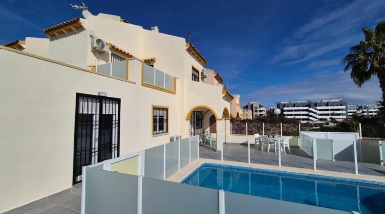 Alicante - Дехеса де Кампоамор - 163m2