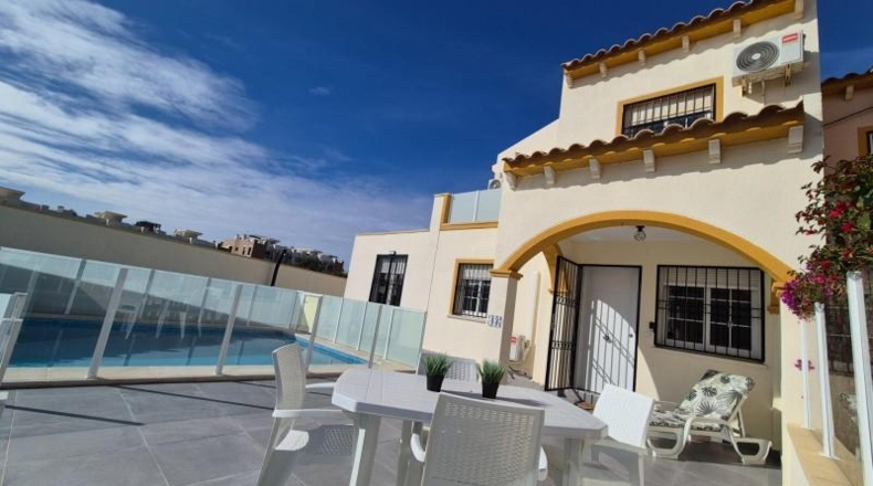 Alicante - Дехеса де Кампоамор - 163m2
