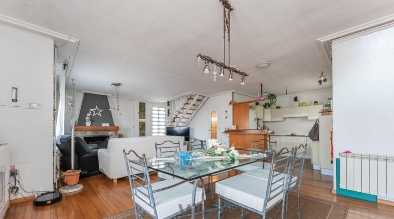 Барселона - Lliçà de Vall - 180m2