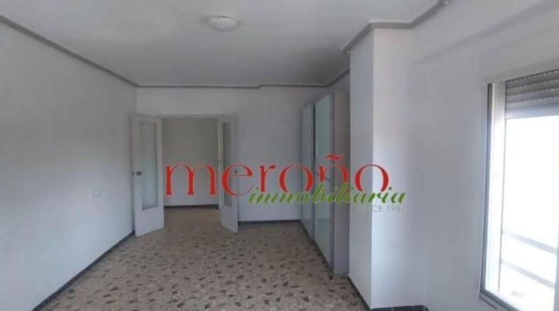 Аликанте - Elche - 1599m2