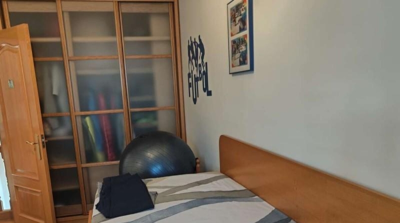 Burgos - Urbanización Uralde - 700m2