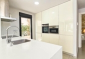 Chalet independiente con terreno en venta en la España, Rojales, ref: TR384834 foto