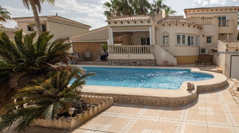 Alicante - Orihuela - 350m2