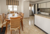 Chalet independiente con terreno en venta en la España, Orihuela, ref: TR384190 foto