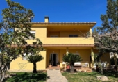 Xalet independent amb terreny en venda a la España, Ontinyent, ref.: TR384370 foto
