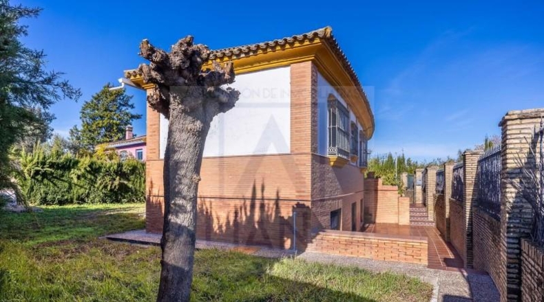 Sevilla - Valencina de la Concepción - 616m2