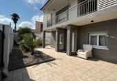 Дом с участком на продажу в городе Calafell Фото