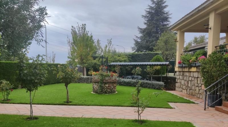 Community of Madrid - El Molar - 1100m2