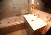 Casa de pueblo en venta en la España, Bilbao, ref: TR384862 foto