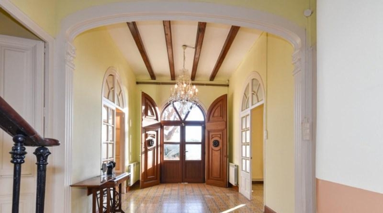Барселона - Sant Andreu de Llavaneres - 1651m2