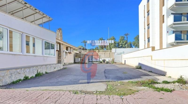 Alicante - Guardamar del Segura - 1361m2