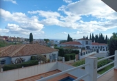 Отдельно стоящий дом с участком на продажу в городе Campo-Mijas Фото
