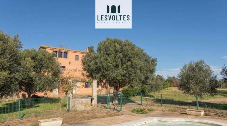 Gerona - Corçà - 32000m2
