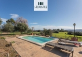 Chalet independiente con terreno en venta en la España, Corçà, ref: TR385096 foto