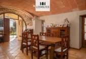 Chalet independiente con terreno en venta en la España, Corçà, ref: TR385096 foto