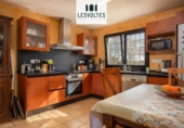 Chalet independiente con terreno en venta en la España, Corçà, ref: TR385096 foto
