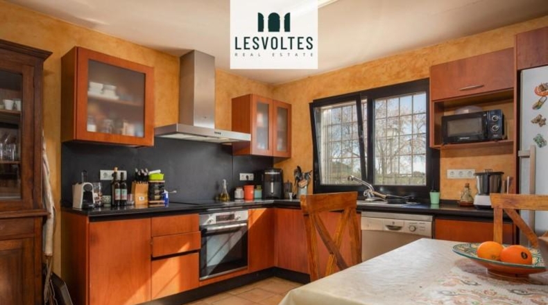 Gerona - Corçà - 32000m2