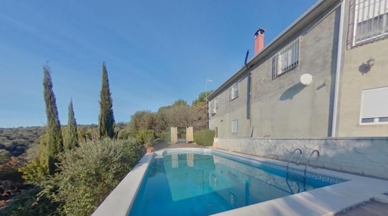 Córdoba - Almodóvar del Río - 1250m2