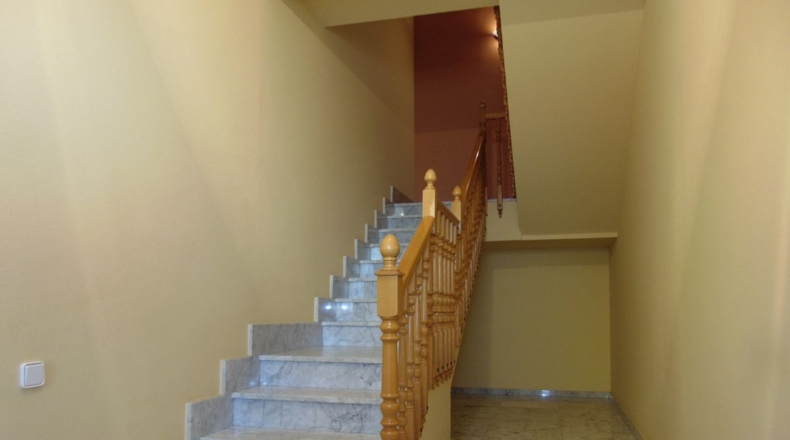 Ciudad Real - Valdepeñas - 300m2