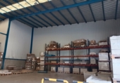 Промышленное здание на продажу в городе Onda. Фото