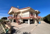 Chalet independiente con terreno en venta en la España, Elche, ref: TR400058 foto