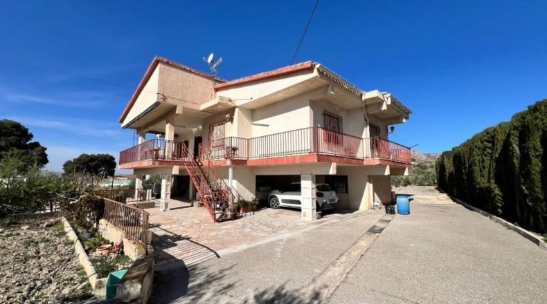 Alicante - Dolores - 4039m2