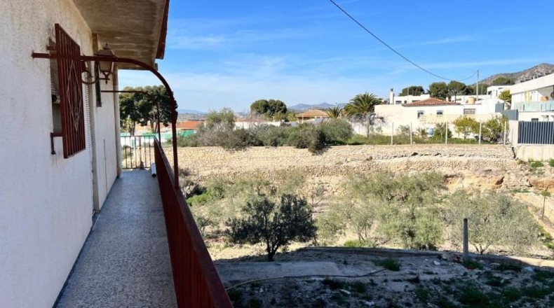 Alicante - Dolores - 4039m2