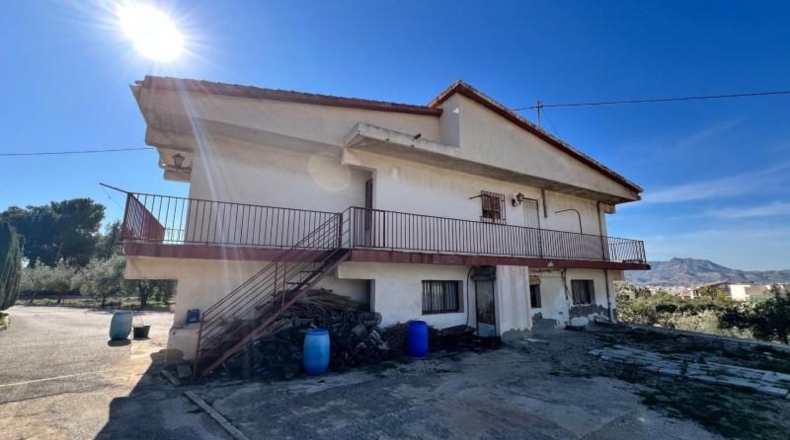 Alicante - Dolores - 4039m2