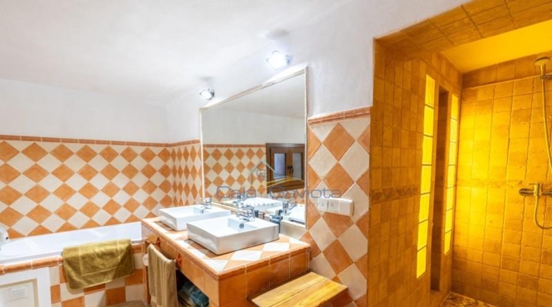 Балеарские острова - Лас-Салинас - 255m2