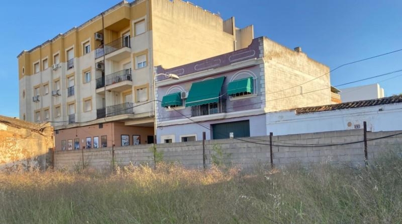 Badajoz - Альмендралехо - 417m2