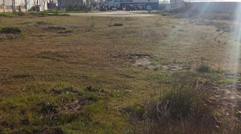 Бадахос - Malpartida de la Serena - 2000m2