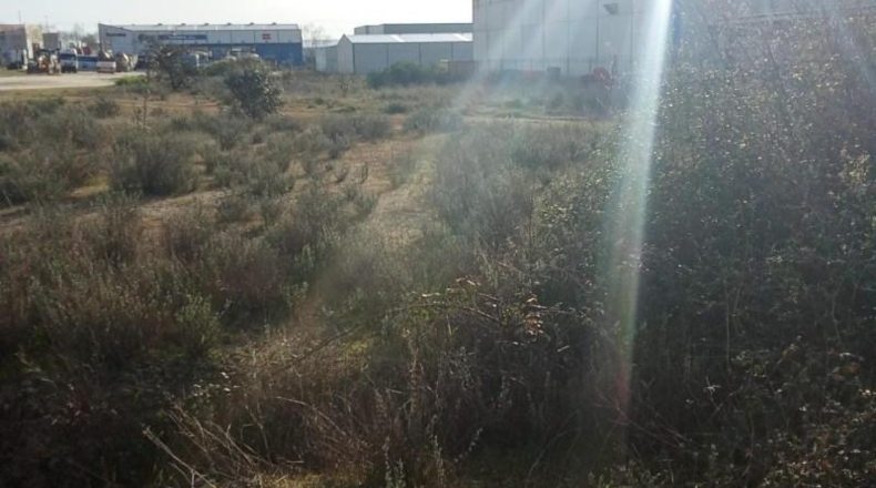 Бадахос - Malpartida de la Serena - 2000m2