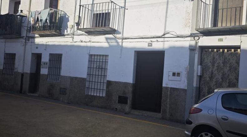 Cáceres - Malpartida de Plasencia - 235m2