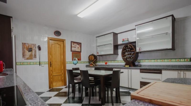 Badajoz - Don Benito - 600m2